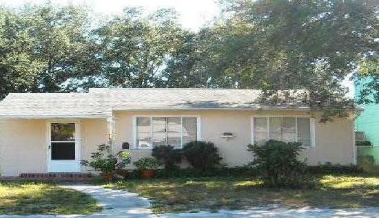  750 52nd Avenue North, St Petersburg, FL photo