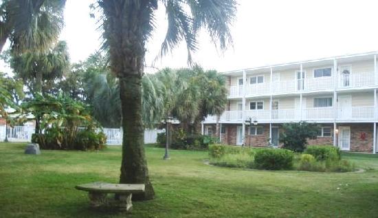  710 Scenic Highway Unit 215, Pensacola, FL photo