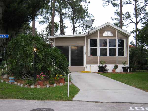  108 Sherwood Drive, Kissimmee, FL photo