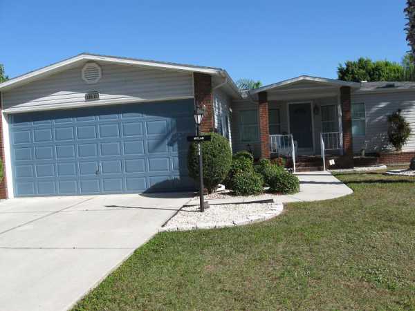  10910 Lake Loop 46-N, North Fort Myers, FL photo