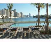  6105 W LAGUNA DR # 6105, Miami Beach, FL photo