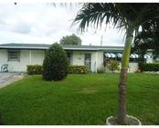  4921 NW 176 ST, Miami Gardens, FL photo