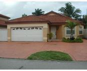  19832 NW 86 AV, Hialeah, FL photo