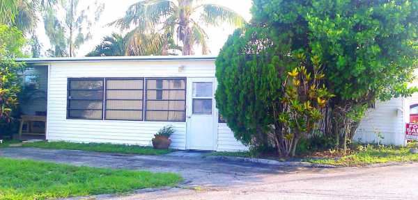  2784 NW 29th street, Fort Lauderdale, FL photo