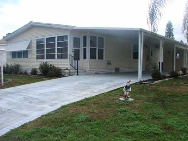  323 TROPICAL ISLES CIR, Fort Pierce, FL photo