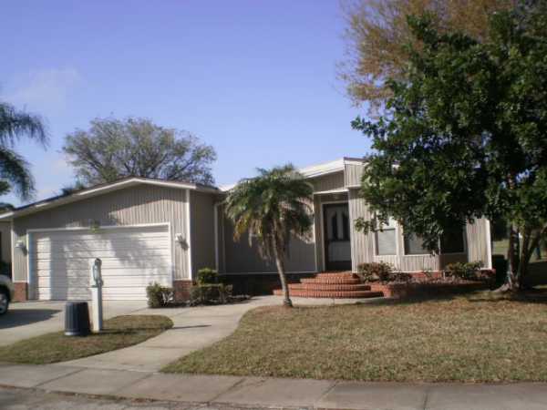  126 Las Palmas Blvd, North Fort Myers, FL photo