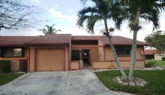  18 Walcott Drive, Boynton Beach, FL photo