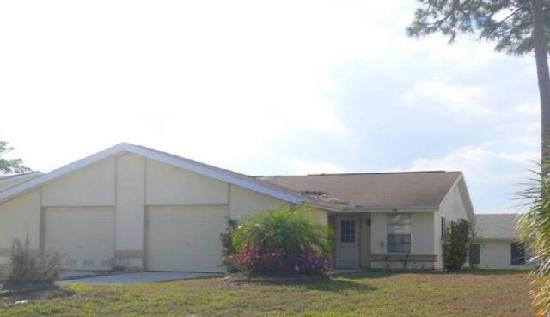  1766 SE Ryecroft Court, Port Saint Lucie, FL photo