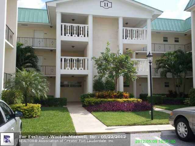  11 Colonial Club Dr # 101, Boynton Beach, FL photo