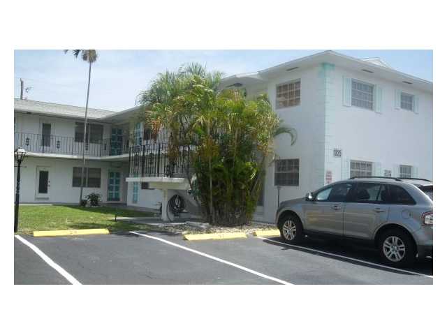  1825 CLEVELAND ST # 8, Hollywood, FL photo