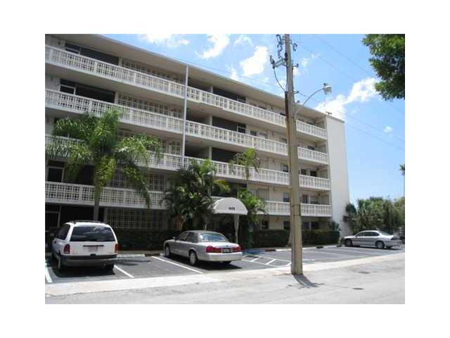  1425 ARTHUR ST # 514B, Hollywood, FL photo