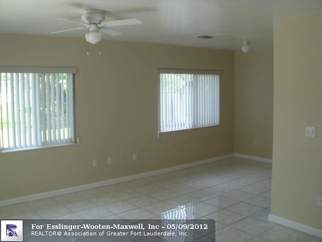  2211 NW 59TH WAY # 66, Lauderhill, FL photo