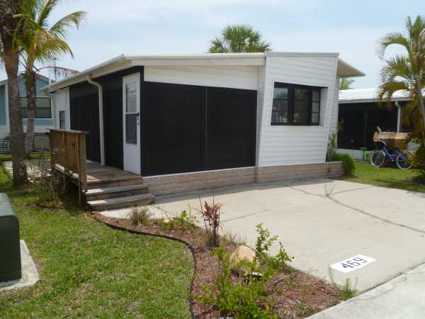  469 Roble, Fort Myers, FL photo