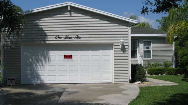  105 W Sterling Way, Leesburg, FL photo