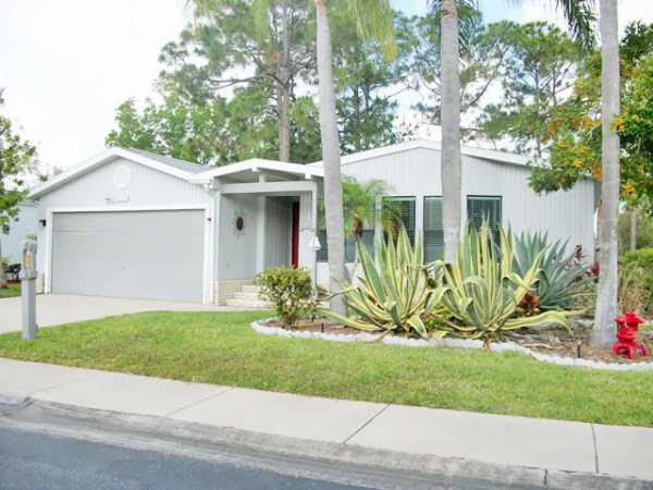  2215 Del Mar Drive, North Fort Myers, FL photo