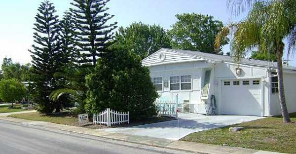  105 Howe Street, Port Orange, FL photo