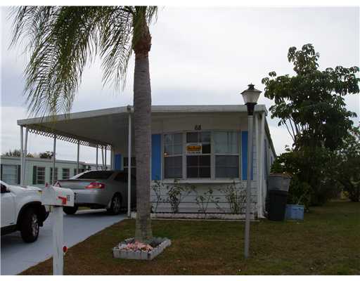  68 E CARRIBBEAN, Port Saint Lucie, FL photo