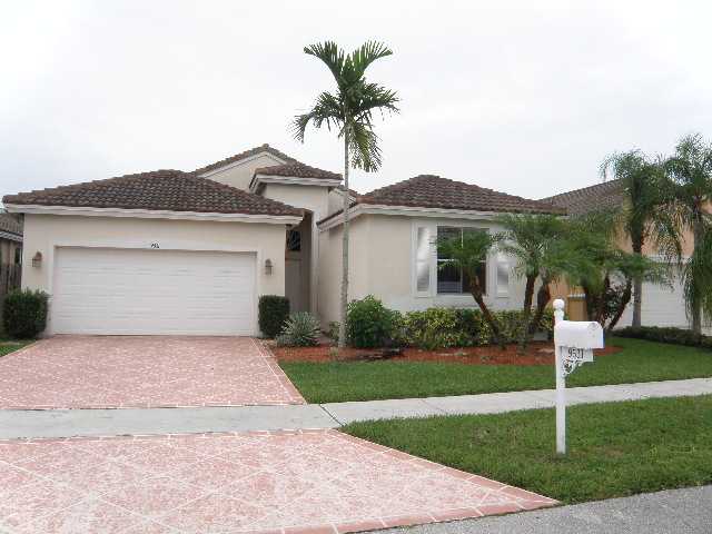  9531 LAGO DR, Boynton Beach, FL photo