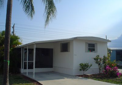  3 Hobnail Drive, North Fort Myers, FL photo