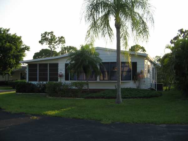  19113 Harbour Tree Court, North Fort Myers, FL photo