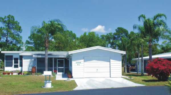  19468 Bermuda Court, North Fort Myers, FL photo