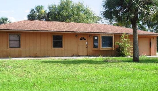  8007 Roberts Road, Fort Pierce, FL photo