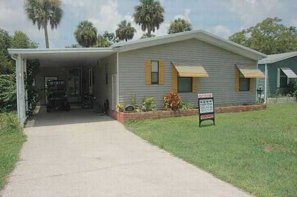  2211 Lakeside Dr, Leesburg, FL photo