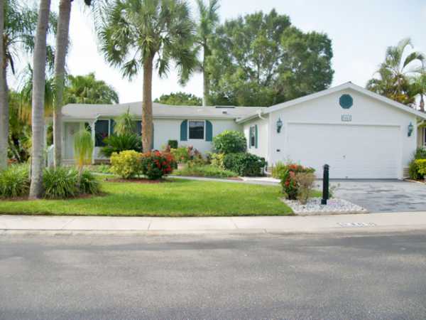  5463 San Luis Drive, North Fort Myers, FL photo