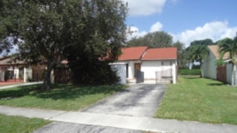  5637 Biscayne Dr, Greenacres, FL photo