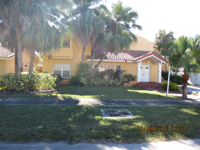  13730 18th Terr, Miami, FL photo