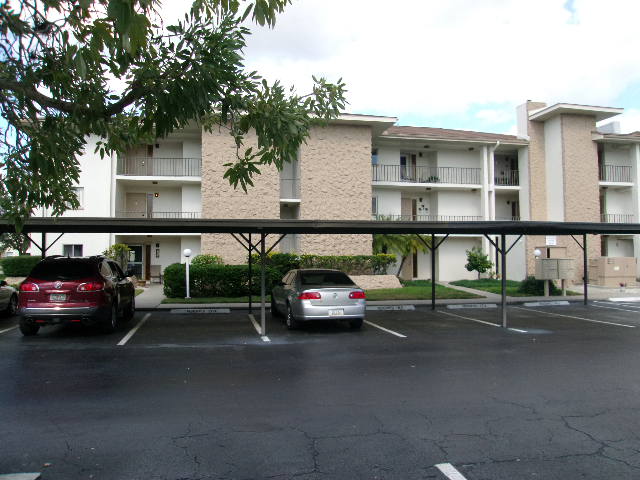  2100 Barkeley Ln,10, Fort Myers, FL photo