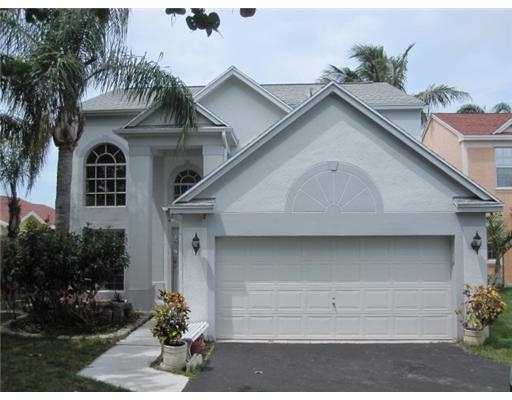  92 Swallow Dr, Boynton Beach, FL photo