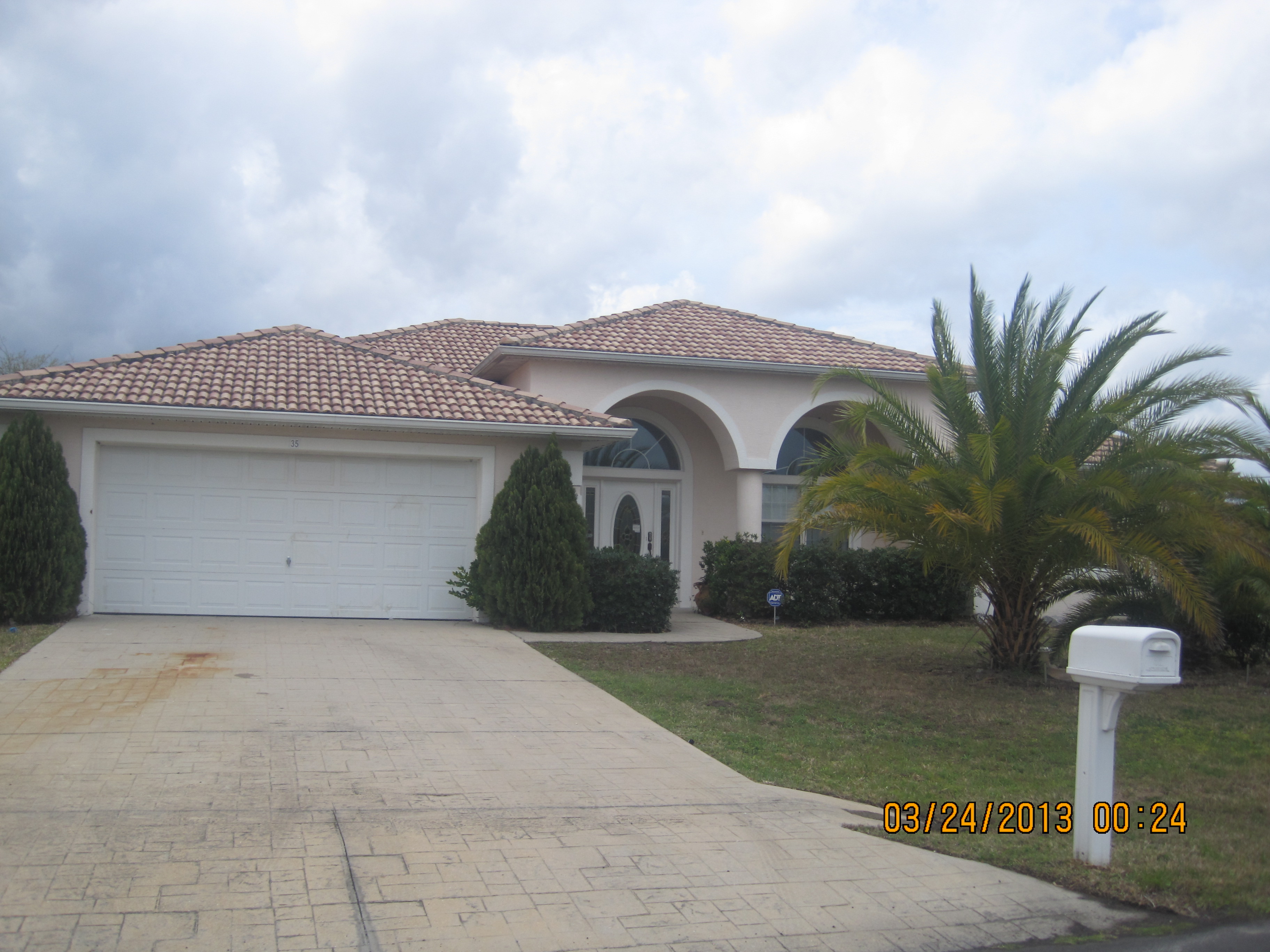  35 Lamour Ln, Palm Coast, FL photo