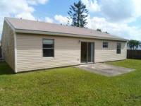  5275 Edgewood Dr, Lake Worth, Florida  4788422