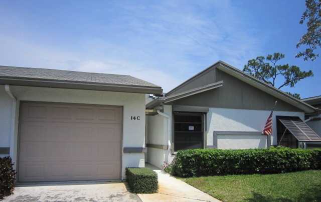  14 Ridge Pointe Dr Apt C, Boynton Beach, Florida  photo