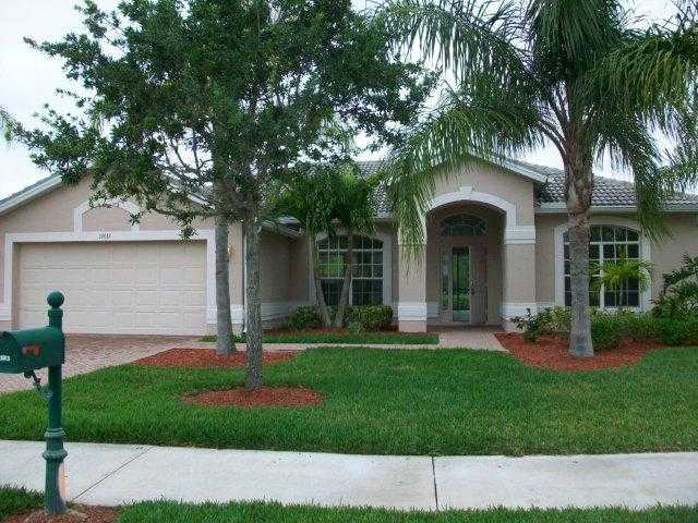  13013 Moody River Pkwy, North Fort Myers, Florida  photo