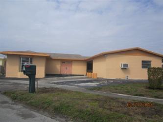  19554 Nw 32nd Court, Carol City, FL photo