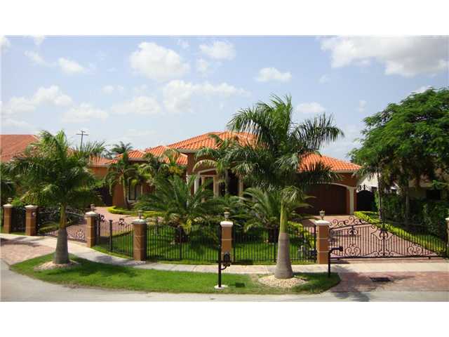  14387 SW 19 TE, Miami, Florida photo