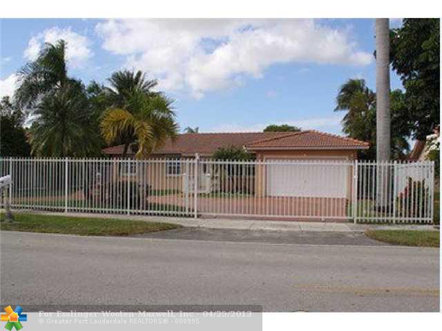  2200 SW 132 AV, Miami, Florida photo