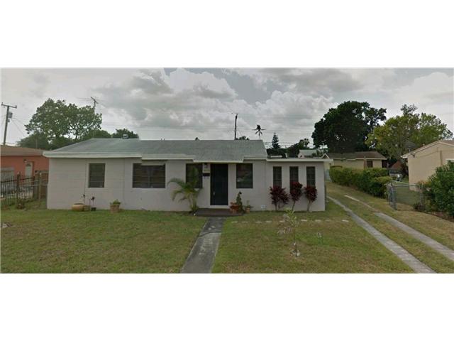  3270 NW 177 TE, Miami, Florida photo