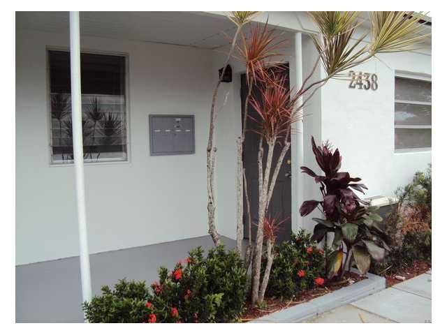  2438 CLEVELAND ST, Hollywood, Florida photo