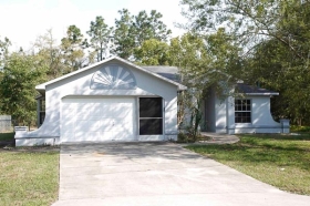  138 W Navarro Place, Citrus Springs, FL photo