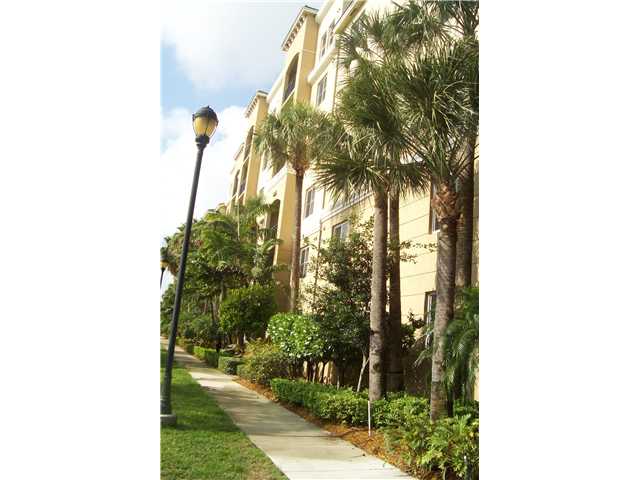  1660 Renaissance Commons Blvd Apt 2312, Boynton Beach, Florida  photo