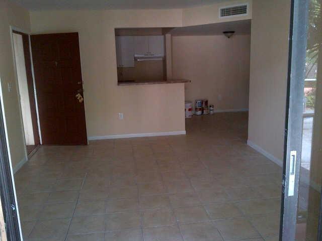  7215 NW 179 # 202, Hialeah, Florida photo