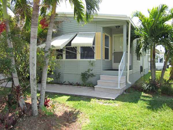  4700 SE TALLOWOOD TERR, Stuart, FL photo