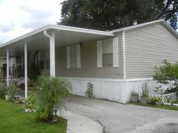  211 Bywater Drive, Tampa, FL photo