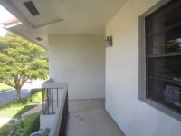  37 Bristol Ln Apt B, Boynton Beach, Florida  5173320