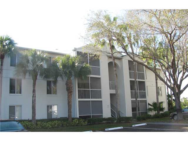  2510 Se Anchorage Cv Apt C2, Port Saint Lucie, Florida  photo