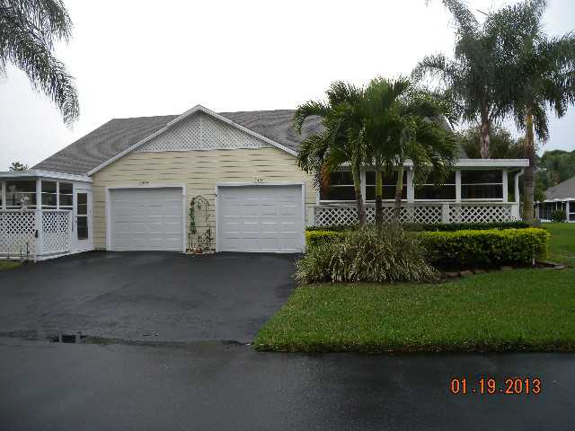  2502 Se Tropical East Cir, Port Saint Lucie, Florida  photo