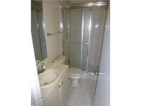  1430 Ne 170th St Apt 323, Miami, Florida  5176160